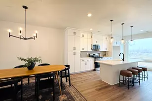 1485 W Burke Ln, Farmington, UT 84025 - Photo 3