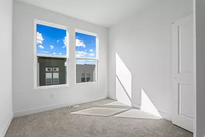 1485 W Burke Ln #102, Farmington, UT 84025 - Photo 13