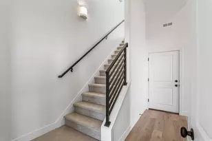 1493 W Burke Ln, Farmington, UT 84025 - Photo 3