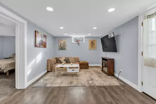 7775 S Steffensen Dr, Cottonwood Heights, UT 84121 - Photo 25