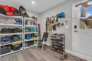 7775 S Steffensen Dr, Cottonwood Heights, UT 84121 - Photo 21