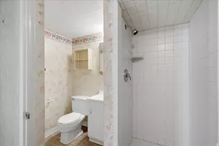 1583 Meadowmoor Rd, Holladay, UT 84117 - Photo 21