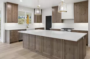 128 N 900 E, Hyde Park, UT 84318 - Photo 13