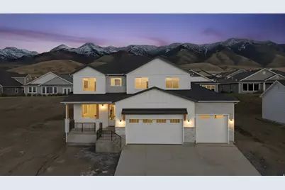128 N 900 E, Hyde Park, UT 84318 - Photo 1