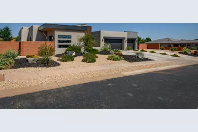 108 N Arrowhead Ln, Ivins, UT 84738 - Photo 5