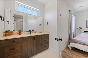 108 N Arrowhead Ln, Ivins, UT 84738 - Photo 29