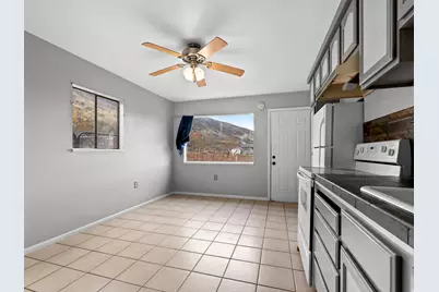 106 N Mountain Rd, Fruit Heights, UT 84037 - Photo 21