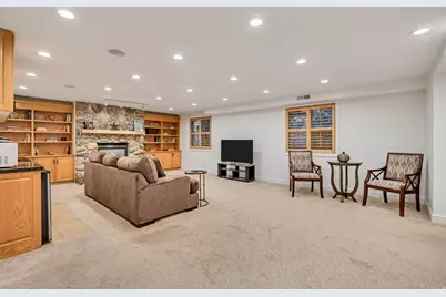 3261 E Lantern Hill Ct, Cottonwood Heights, UT 84093 - Photo 39