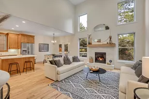 3261 E Lantern Hill Ct, Cottonwood Heights, UT 84093 - Photo 9