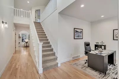 3261 E Lantern Hill Ct, Cottonwood Heights, UT 84093 - Photo 3