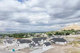 1153 E 160 N, Hyde Park, UT 84318 - Photo 7