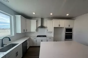 12747 S Glacier Trail Ln, Herriman, UT 84096 - Photo 5