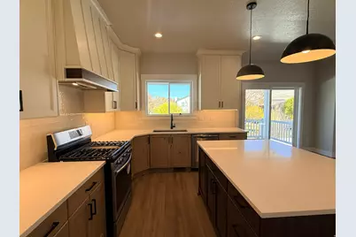 3268 N 2425 W, Farr West, UT 84404 - Photo 11