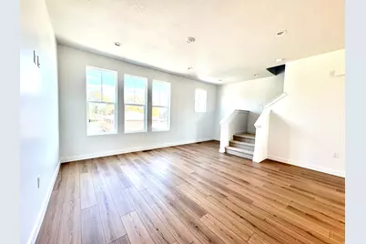 1658 N 1600 W, Layton, UT 84041 - Photo 3