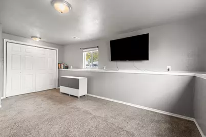 844 N 1000 W, Clinton, UT 84015 - Photo 19