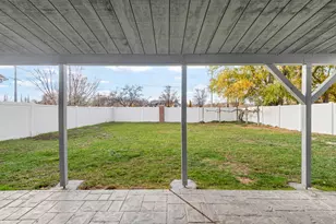 9332 S Chartres Ave, Sandy, UT 84070 - Photo 25