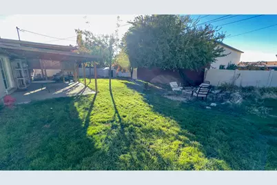 184 Woodland Dr, Orem, UT 84097 - Photo 35