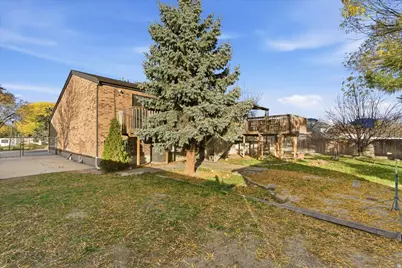 2573 Jordan Meadows Ln, West Jordan, UT 84084 - Photo 27