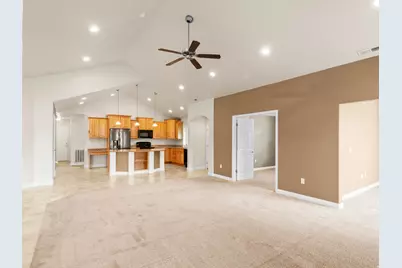 891 W 1920 S #C, Syracuse, UT 84075 - Photo 7