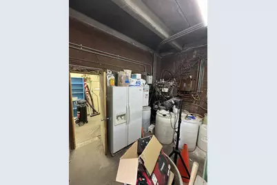 3685 W 5400 S, Taylorsville, UT 84129 - Photo 45