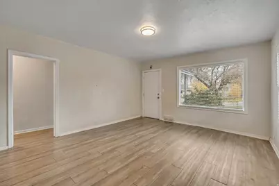 355 34th St, Ogden, UT 84401 - Photo 3
