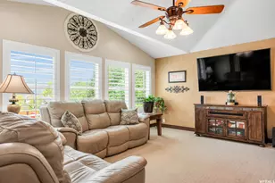 11159 S Via Encantada Way W, South Jordan, UT 84095 - Photo 13