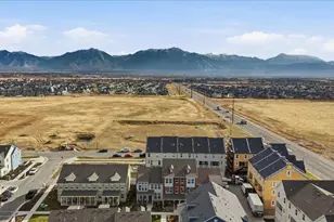 6643 W Skip Rock Rd S, South Jordan, UT 84009 - Photo 31