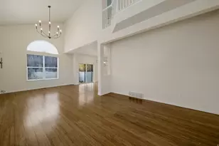 1360 E Old Maple Ct, Murray, UT 84117 - Photo 3