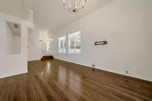 1360 E Old Maple Ct, Murray, UT 84117 - Photo 5