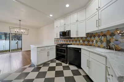 1360 E Old Maple Ct, Murray, UT 84117 - Photo 11