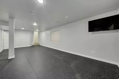 1360 E Old Maple Ct, Murray, UT 84117 - Photo 27