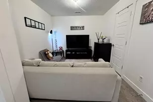 7571 N Cottage Ln, Eagle Mountain, UT 84005 - Photo 37