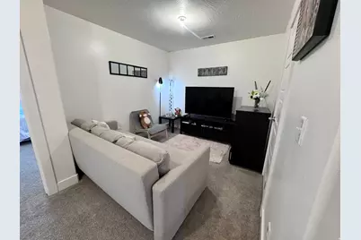 7571 N Cottage Ln, Eagle Mountain, UT 84005 - Photo 35