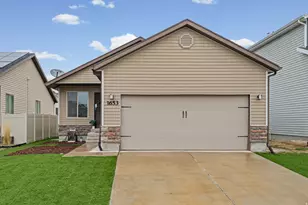 1653 E Downwater St N, Eagle Mountain, UT 84005 - Photo 3