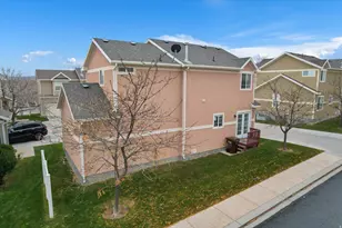6777 S Grevillea Ln, West Jordan, UT 84081 - Photo 33