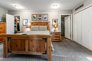 2010 S Laurelhurst Dr E, Salt Lake City, UT 84108 - Photo 25