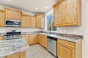 53 W Lake View Terrace Rd, Saratoga Springs, UT 84045 - Photo 21