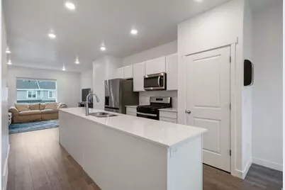 941 E Citadel Ln, Saratoga Springs, UT 84045 - Photo 3