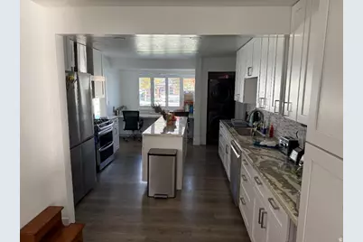 6098 S 520 E, Murray, UT 84107 - Photo 7