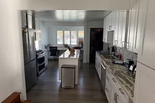 6098 S 520 E, Murray, UT 84107 - Photo 7