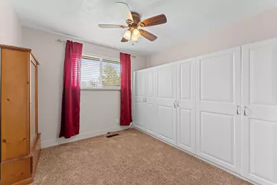 10320 S 2700 W, South Jordan, UT 84095 - Photo 9