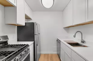 416 E Creekside Cir, Murray, UT 84107 - Photo 7