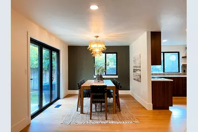 7565 S 3500 E, Cottonwood Heights, UT 84121 - Photo 11