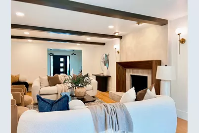 7565 S 3500 E, Cottonwood Heights, UT 84121 - Photo 17