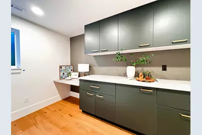 7565 S 3500 E, Cottonwood Heights, UT 84121 - Photo 39