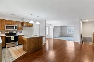 1046 E 5675 S, South Ogden, UT 84405 - Photo 5