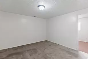 1046 E 5675 S, South Ogden, UT 84405 - Photo 23