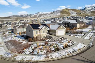 729 E 480 N, Hyde Park, UT 84318 - Photo 31