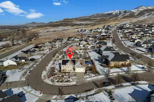 729 E 480 N, Hyde Park, UT 84318 - Photo 35