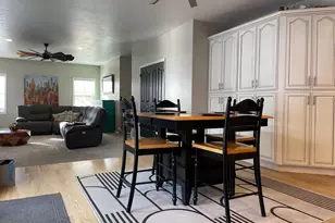 5 Quietwood Ln E, Sandy, UT 84092 - Photo 21